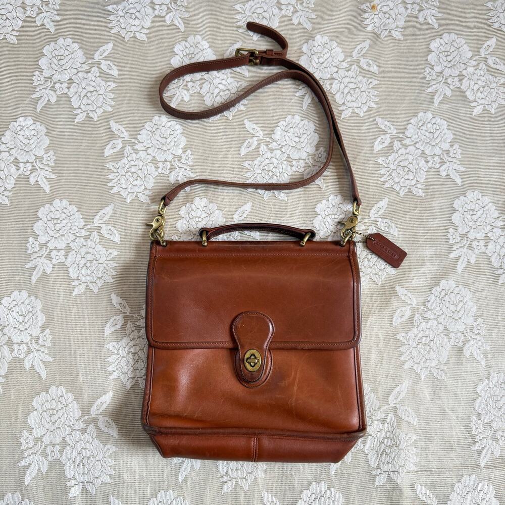 Vintage Coach Brown Leather Willis Crossbody Bag 9927